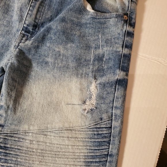 Men's jeans - Picture 12 of 13